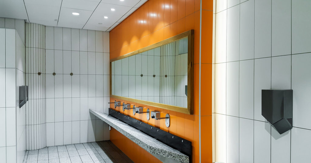 Bathroom cleaning services